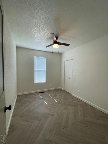 402 Barnes Ave, La Junta, CO 81050