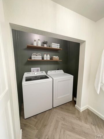 402 Barnes Ave, La Junta, CO 81050