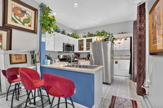 117 Church Street UNIT 4, North Attleboro, MA 02760