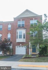 12943 WOOD CRESCENT CIR, Herndon, VA 20171