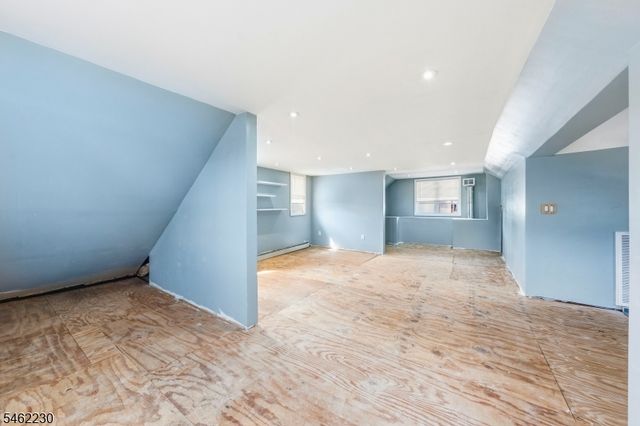 17 Porter Ave, Newark City, NJ 07112