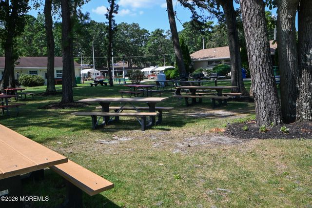 41G Cambridge Court, Lakewood, NJ 08701