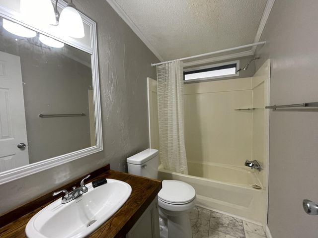 402 Long Street, Englewood, TN 37329