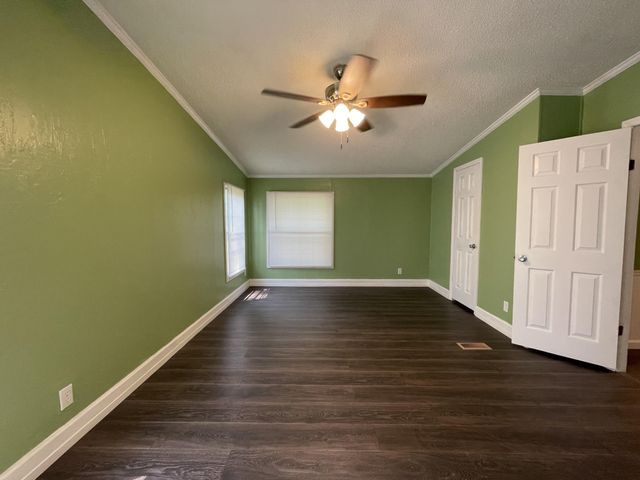402 Long Street, Englewood, TN 37329