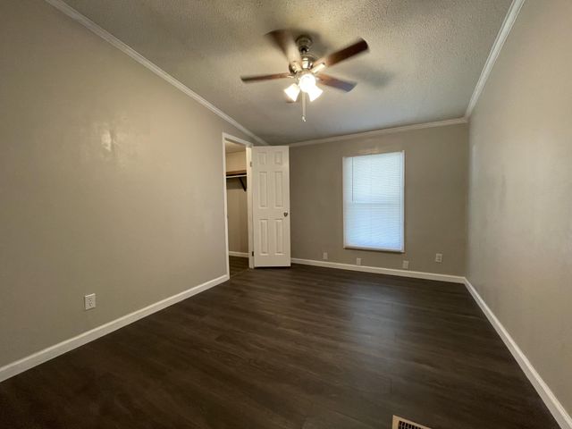 402 Long Street, Englewood, TN 37329