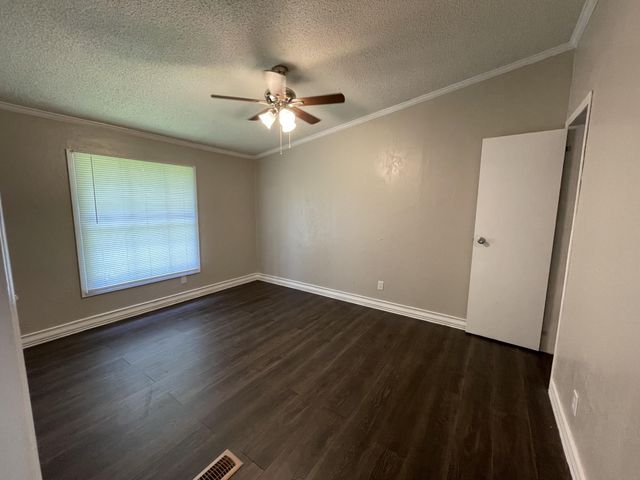 402 Long Street, Englewood, TN 37329