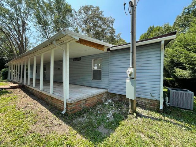 402 Long Street, Englewood, TN 37329