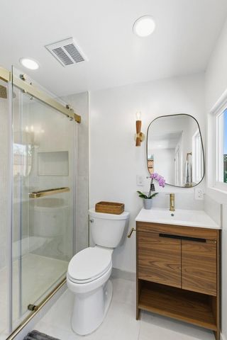 1257 Laurel Avenue, East Palo Alto, CA 94303