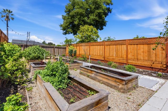 1257 Laurel Avenue, East Palo Alto, CA 94303