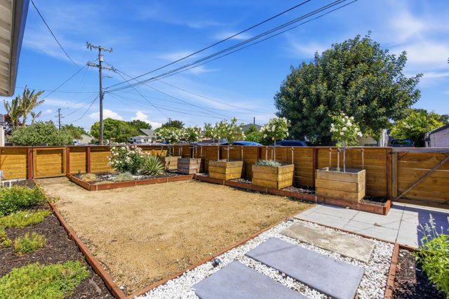 1257 Laurel Avenue, East Palo Alto, CA 94303