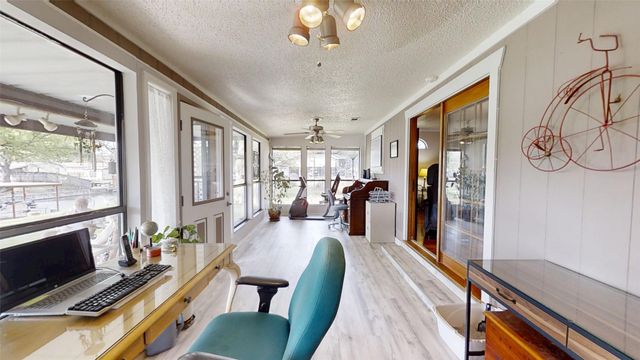 4311 N Port Ridglea Court, Granbury, TX 76049