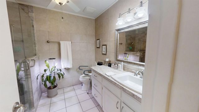 4311 N Port Ridglea Court, Granbury, TX 76049