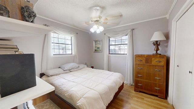 4311 N Port Ridglea Court, Granbury, TX 76049