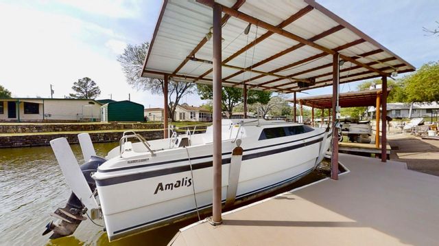 4311 N Port Ridglea Court, Granbury, TX 76049