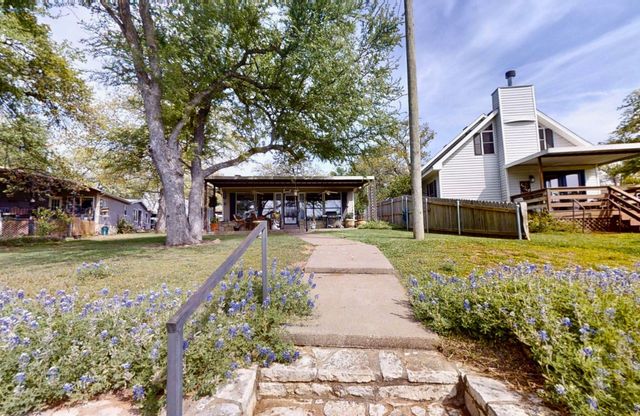 4311 N Port Ridglea Court, Granbury, TX 76049