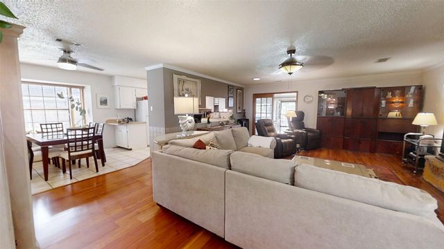 4311 N Port Ridglea Court, Granbury, TX 76049