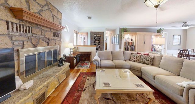 4311 N Port Ridglea Court, Granbury, TX 76049