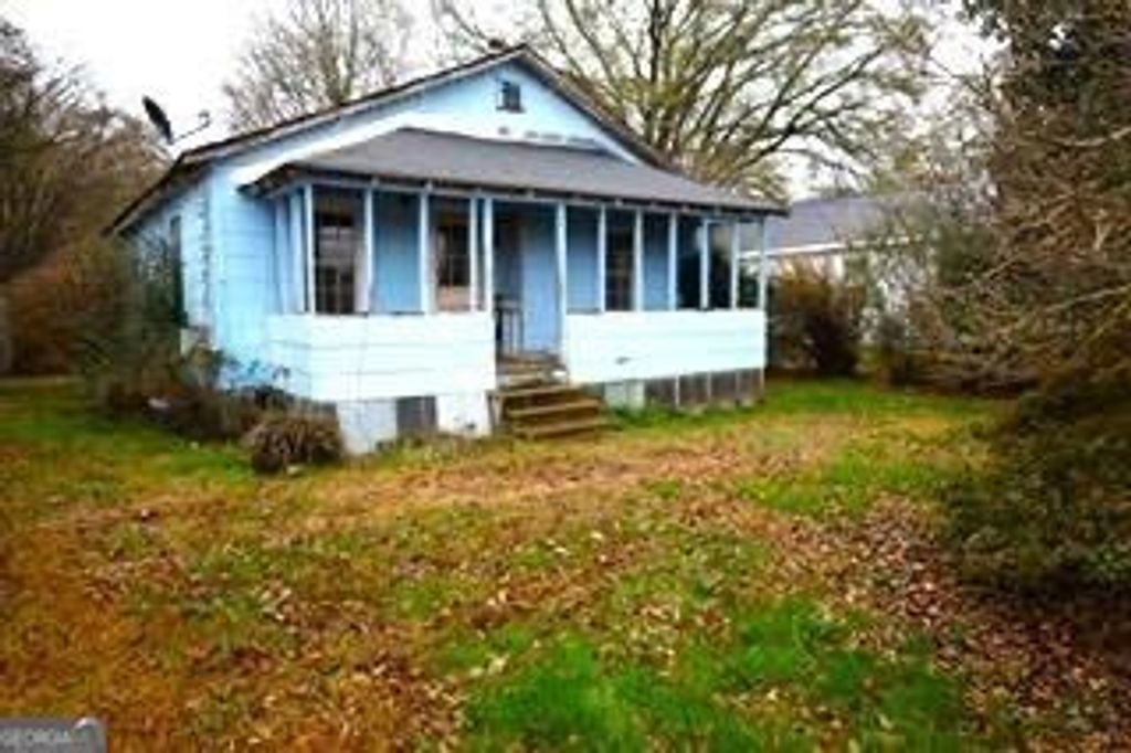 130 N Cass Street, Adairsville, GA 30103