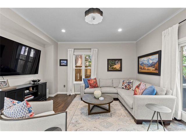 1032 S York St, Denver, CO 80209
