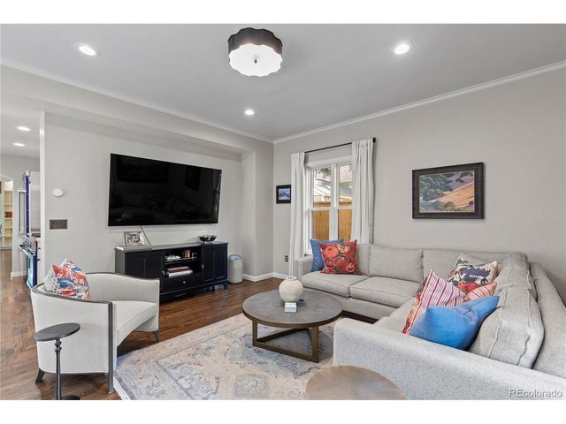 1032 S York St, Denver, CO 80209