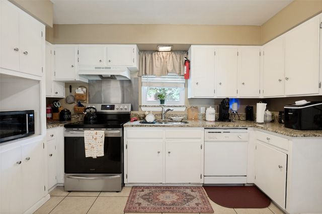 129 Aspen Street, Lancaster, TX 75134