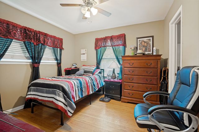 129 Aspen Street, Lancaster, TX 75134