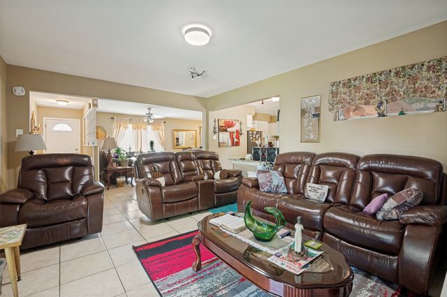 129 Aspen Street, Lancaster, TX 75134
