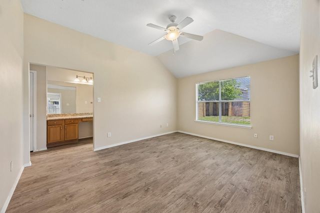 7430 Bahia Lane, Houston, TX 77489