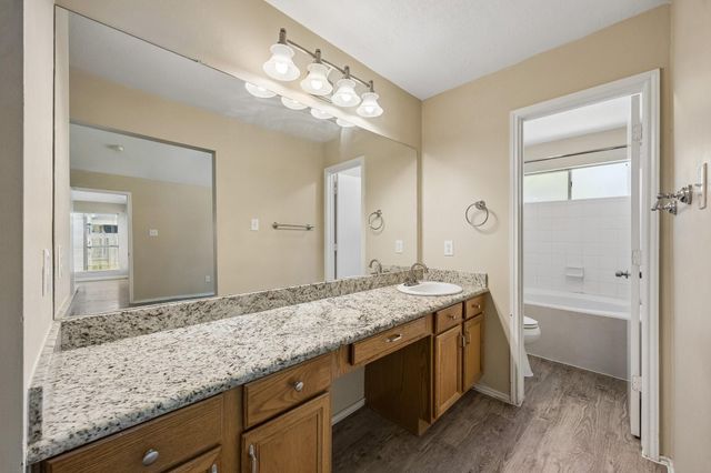 7430 Bahia Lane, Houston, TX 77489
