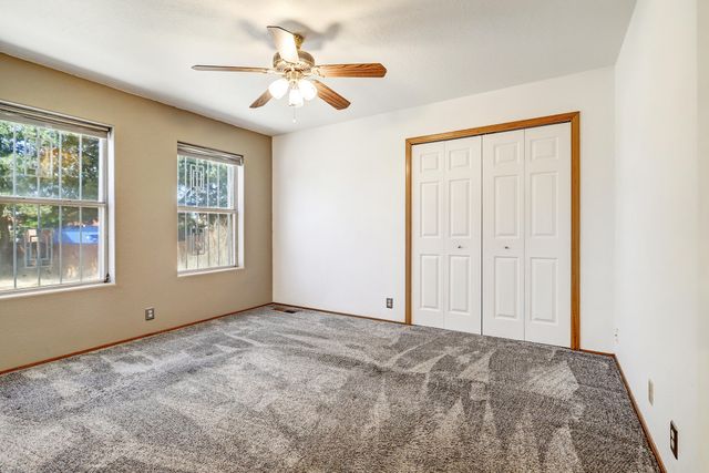 2908 El Toboso Drive NW, Albuquerque, NM 87104