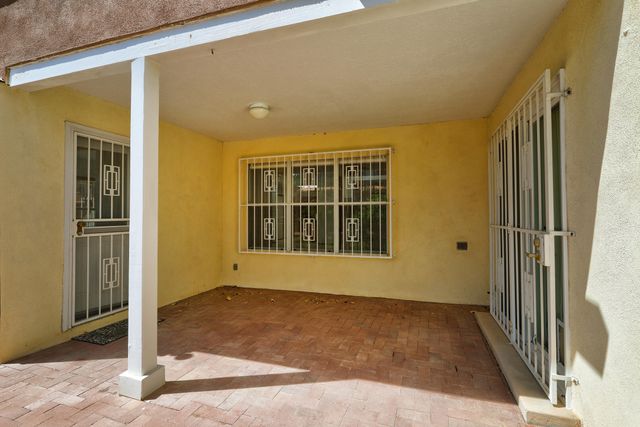 2908 El Toboso Drive NW, Albuquerque, NM 87104