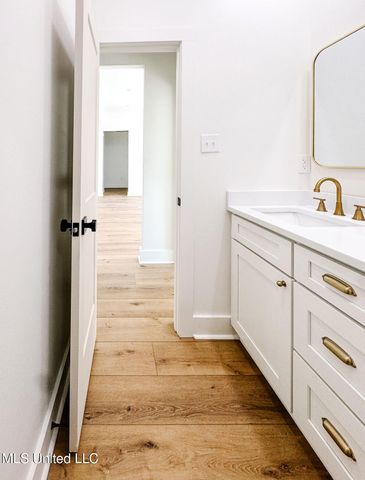 638 Fellgrass Street, Waveland, MS 39576