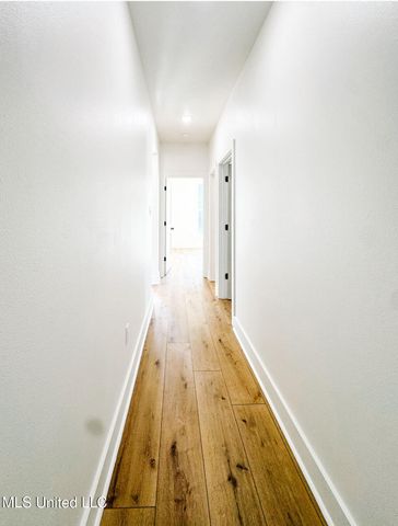 638 Fellgrass Street, Waveland, MS 39576