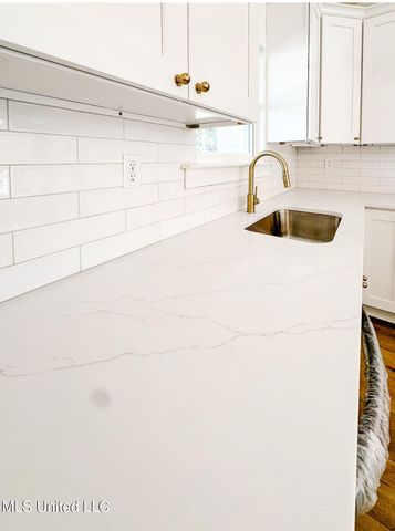 638 Fellgrass Street, Waveland, MS 39576