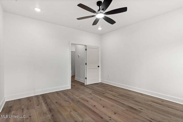 638 Fellgrass Street, Waveland, MS 39576