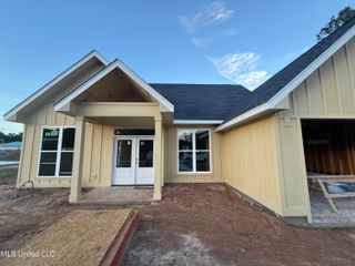 638 Fellgrass Street, Waveland, MS 39576