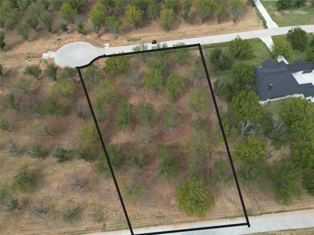 1313 Cirrus Loop, Granbury, TX 76049