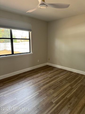 3042 HAMPSTEAD Drive, Jacksonville, FL 32225