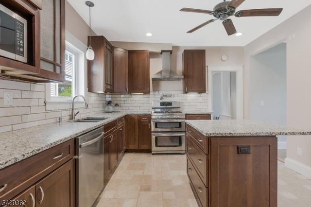 219 Lincoln Ave, Dunellen Boro, NJ 08812