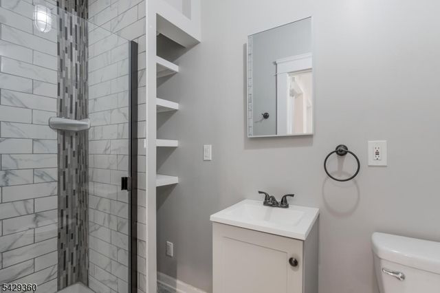 219 Lincoln Ave, Dunellen Boro, NJ 08812