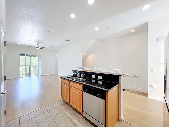 3716 AVALON PARK EAST BOULEVARD, Orlando, FL 32828