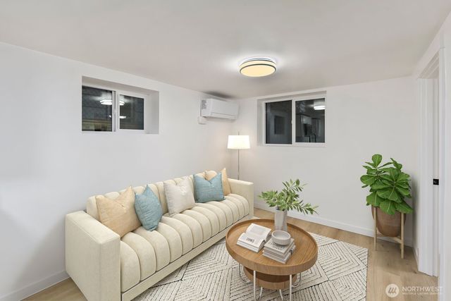 5945 Fauntleroy Way SW, Seattle, WA 98136