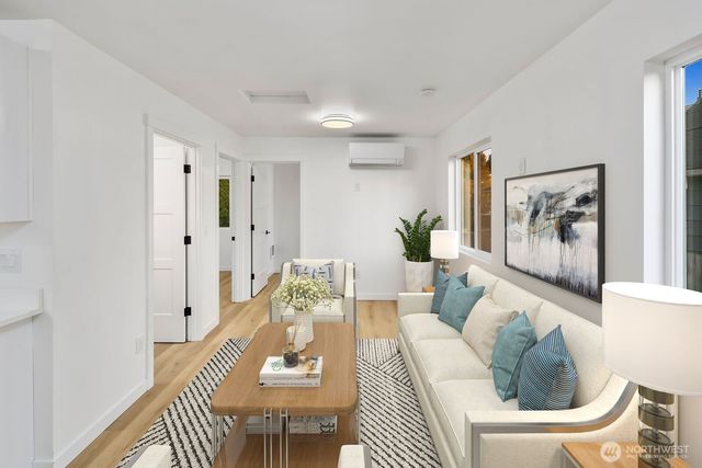 5945 Fauntleroy Way SW, Seattle, WA 98136