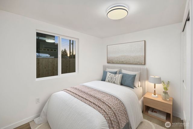 5945 Fauntleroy Way SW, Seattle, WA 98136