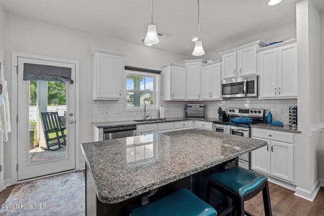2025 Alder Lane, Vass, NC 28394