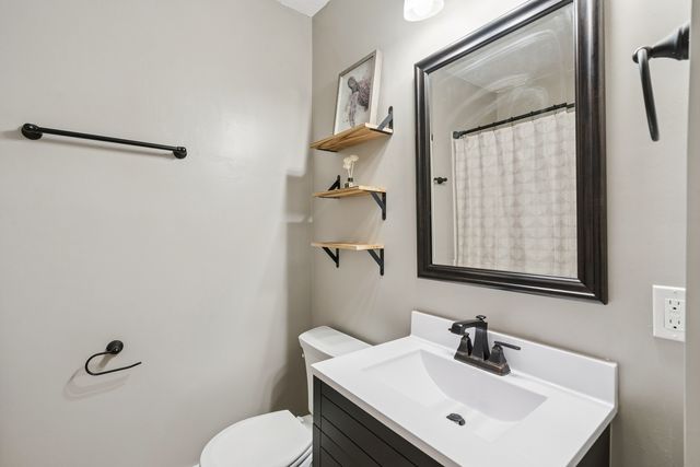 2052 37th Street, Rock Island, IL 61201