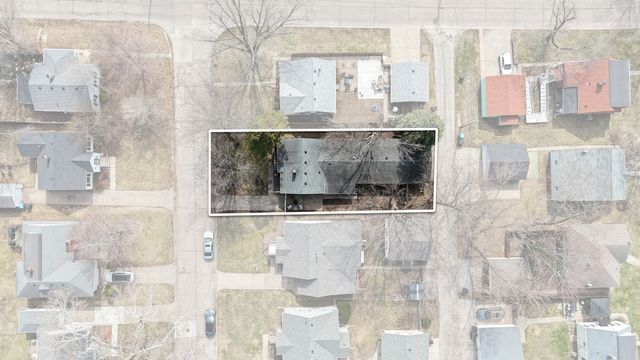 2052 37th Street, Rock Island, IL 61201