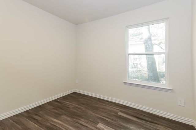 2907 Texas Street, Greenville, TX 75401