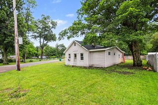 2997 Middle Lake Road, Dalton Twp, MI 49457
