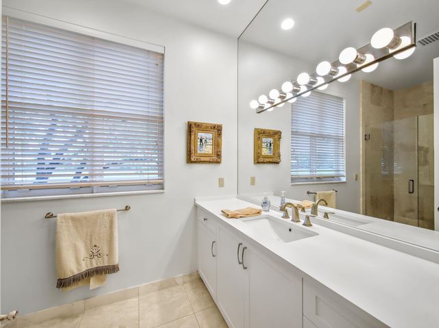1030 Grand Isle Terrace, Palm Beach Gardens, FL 33418